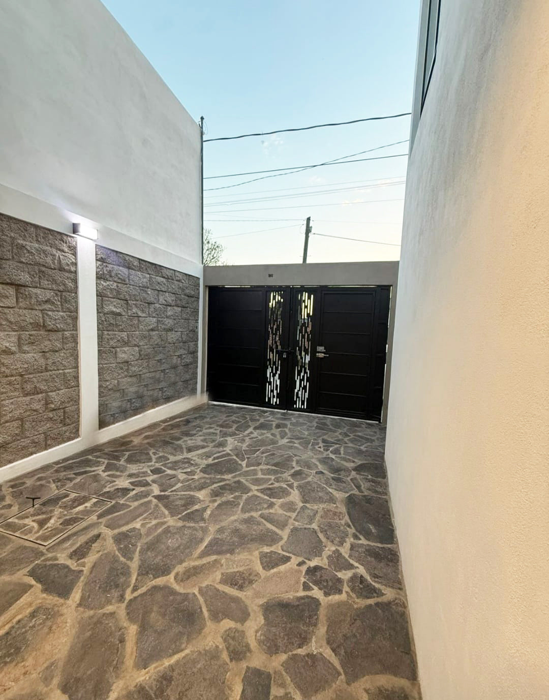 CASA EN VENTA EN PUERTA BLANCA, MORELIA