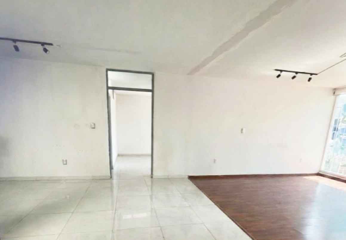 CASA COMERCIAL EN VENTA EN AV. LAZARO CARDENAS, MORELIA