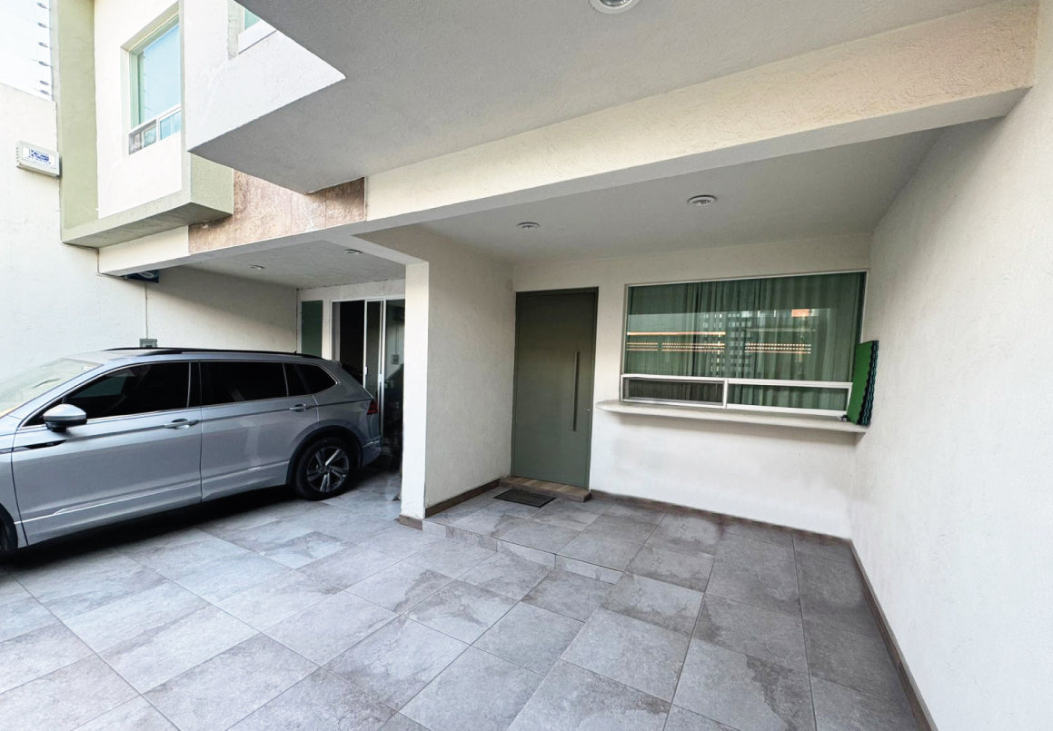 CASA EN VENTA EN BUENA VISTA, MORELIA