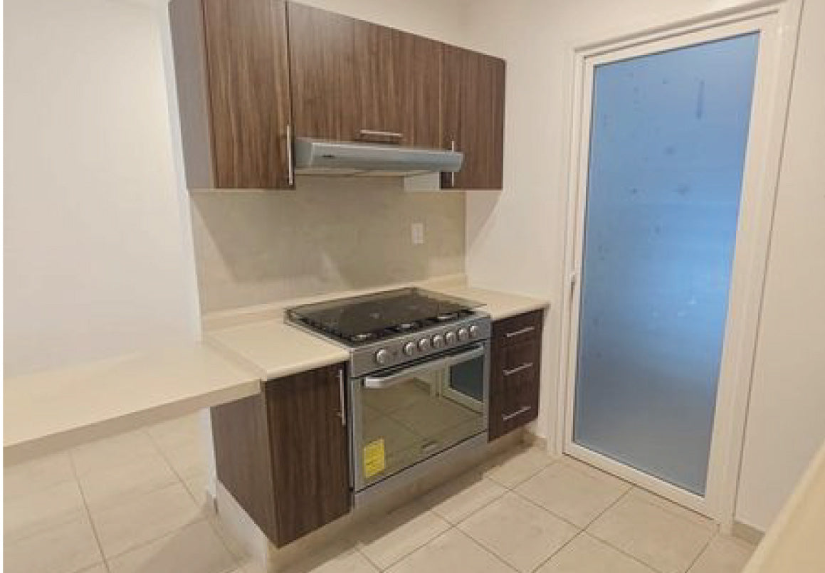 DEPARTAMENTO EN RENTA EN ARBOREA ALTOZANO, MORELIA