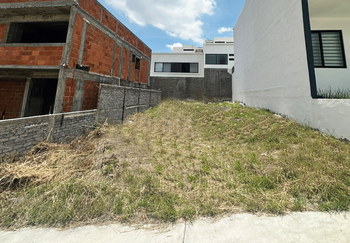 TERRENO EN VENTA EN LOMALTA TRES MARIAS, MORELIA