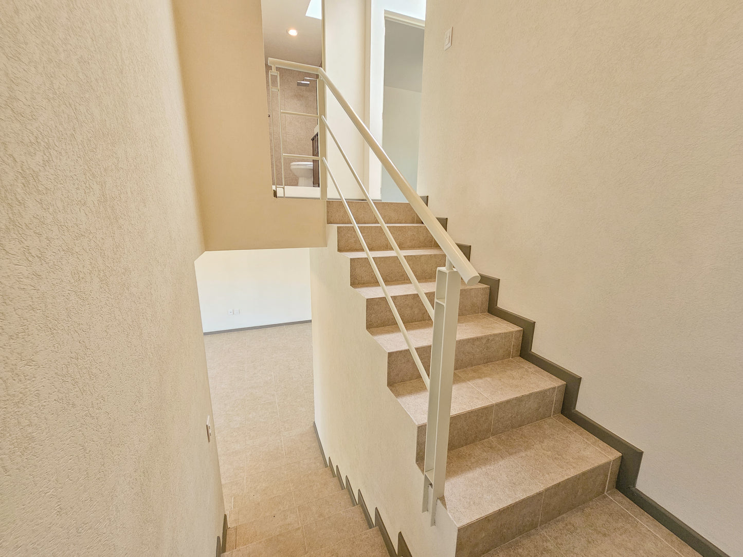 CASA EN VENTA EN FRESNOS TRES MARIAS, MORELIA