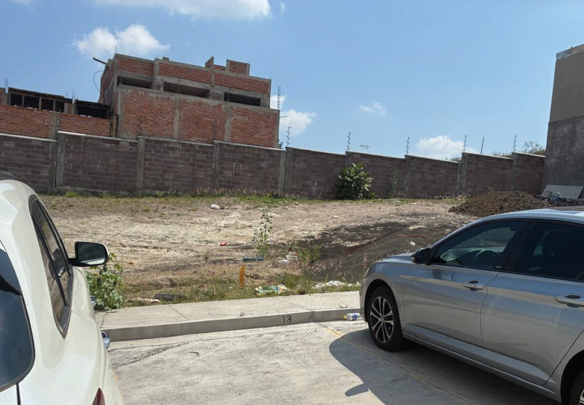 TERRENO COMERCIAL EN RENTA EN CIUDAD TRES MARIAS, MORELIA