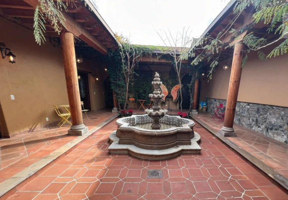 CASA RESIDENCIAL EN VENTA EN PATZCUARO, MICHOACAN