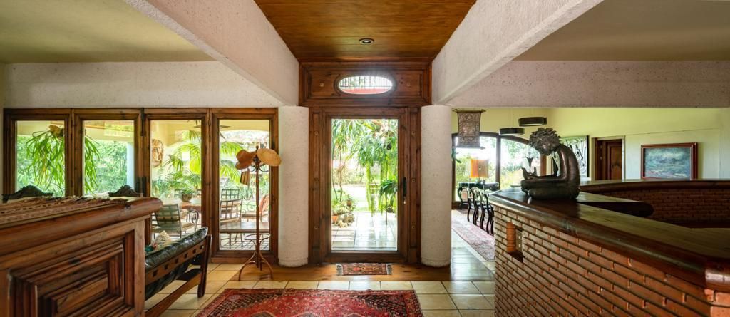 CASA RESIDENCIAL EN VENTA EN FRACCIONAMIENTO PRIVADO EN SANTA MARIA DE GUIDO, MORELIA