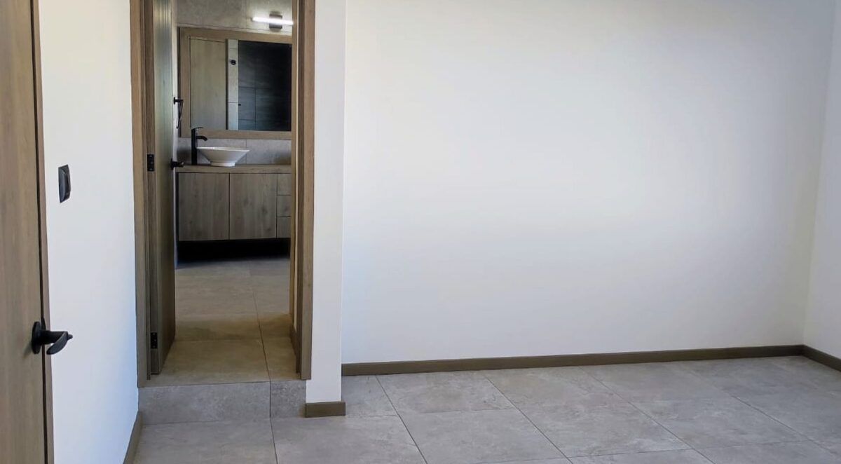 CASA EN VENTA EN LOMALTA TRES MARIAS, MORELIA