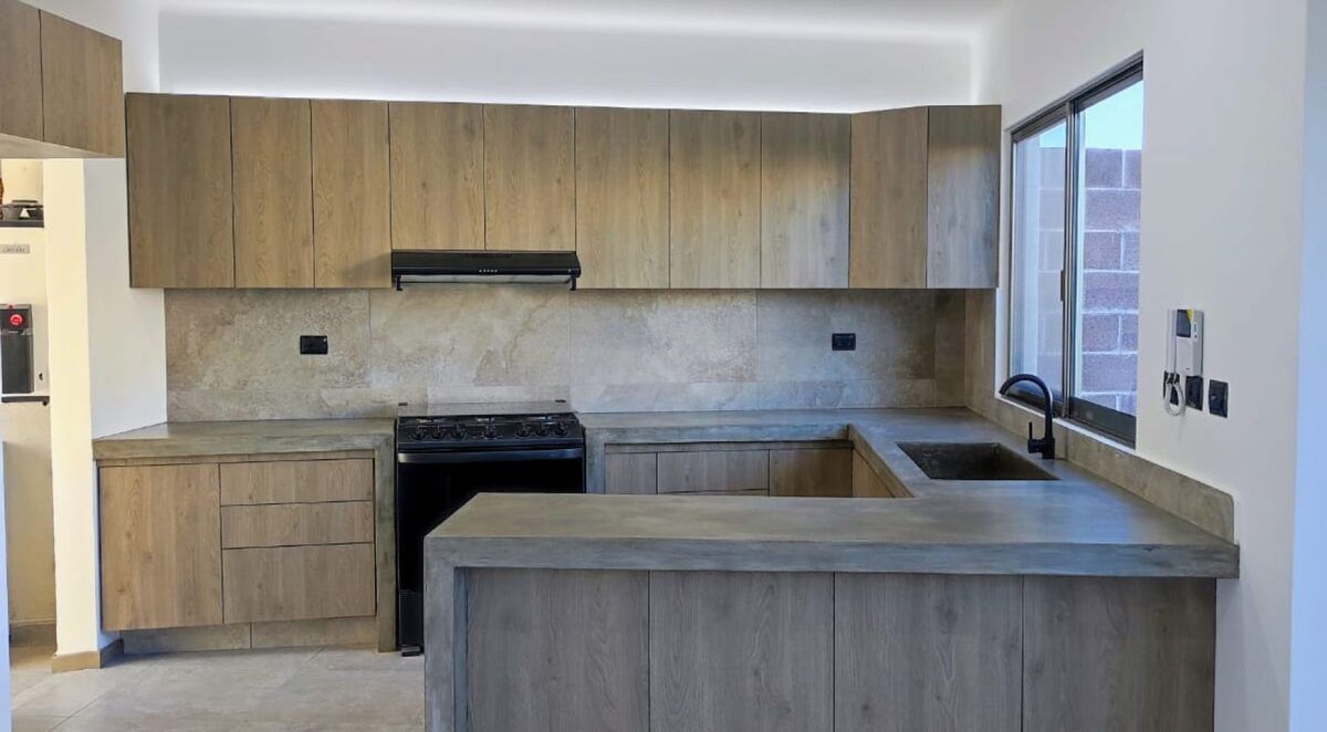 CASA EN VENTA EN LOMALTA TRES MARIAS, MORELIA