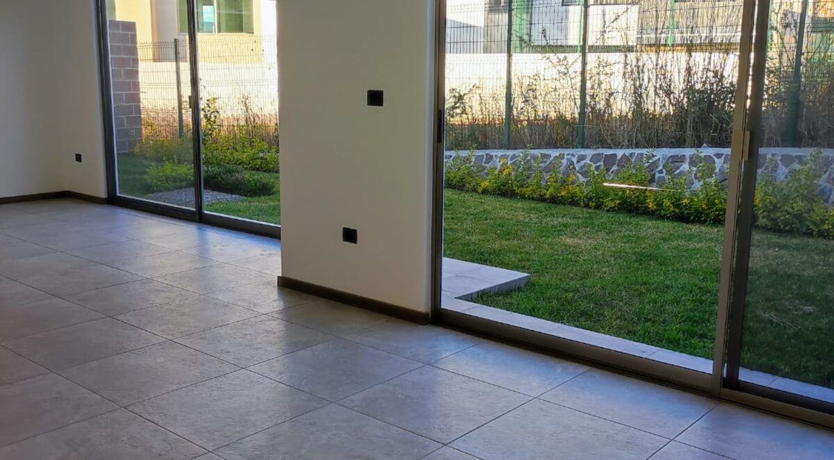 CASA EN VENTA EN LOMALTA TRES MARIAS, MORELIA