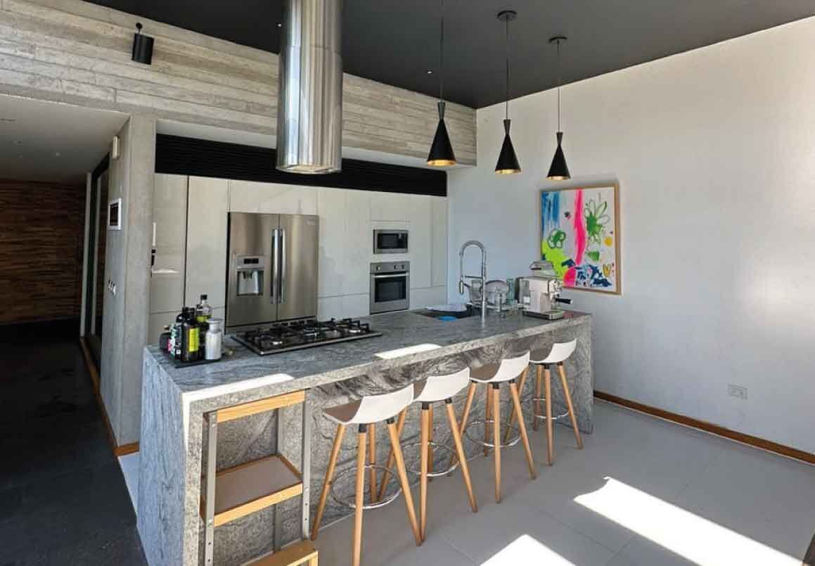 CASA EN VENTA/RENTA EN CEDROS TRES MARIAS, MORELIA