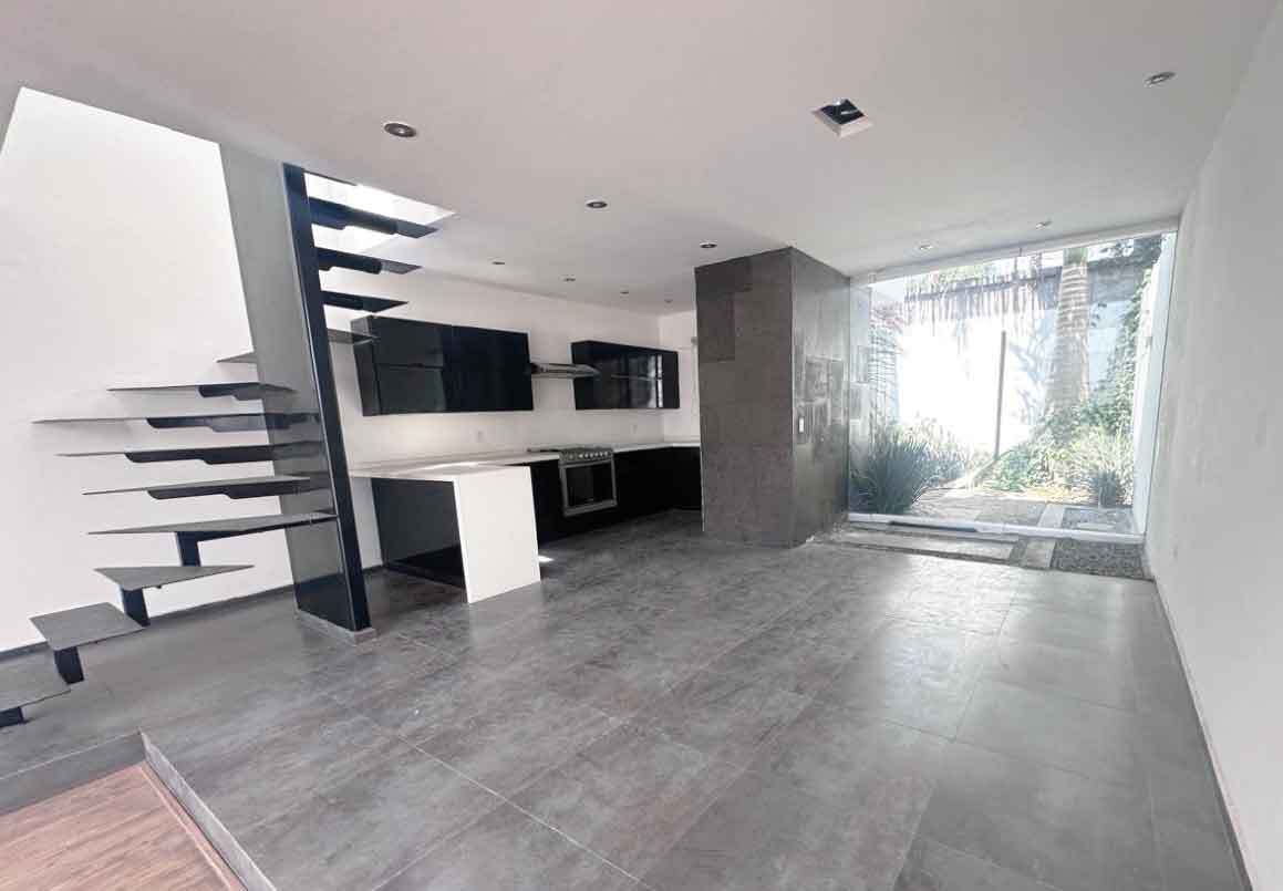 CASA EN RENTA EN FRESNOS TRES MARIAS, MORELIA