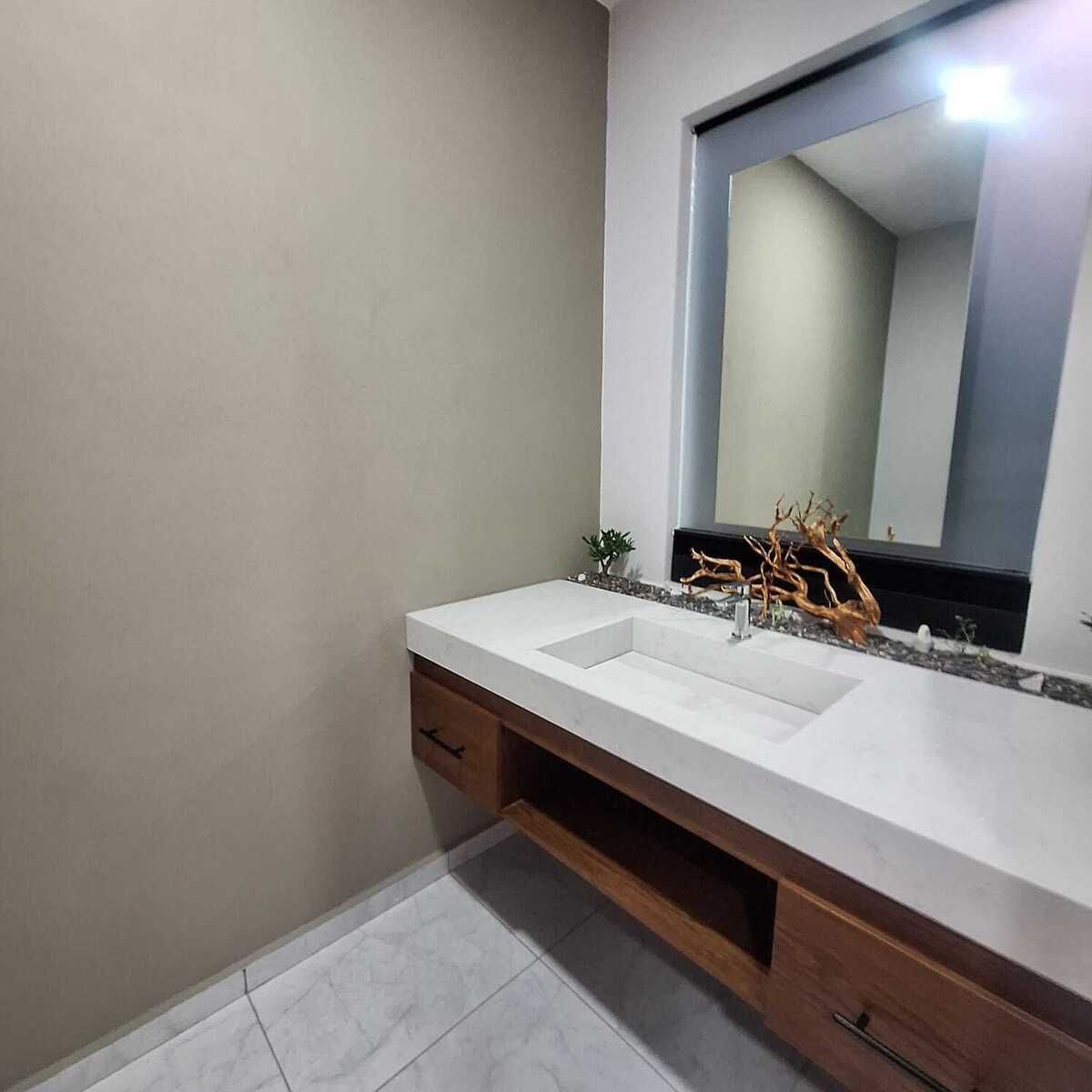 CASA EN VENTA EN PASEO DEL PARQUE TRES MARIAS, MORELIA