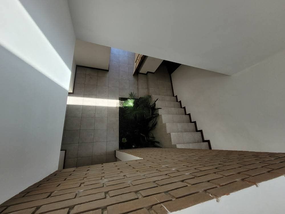 CASA EN VENTA EN EL OLIVAR ALTOZANO, MORELIA