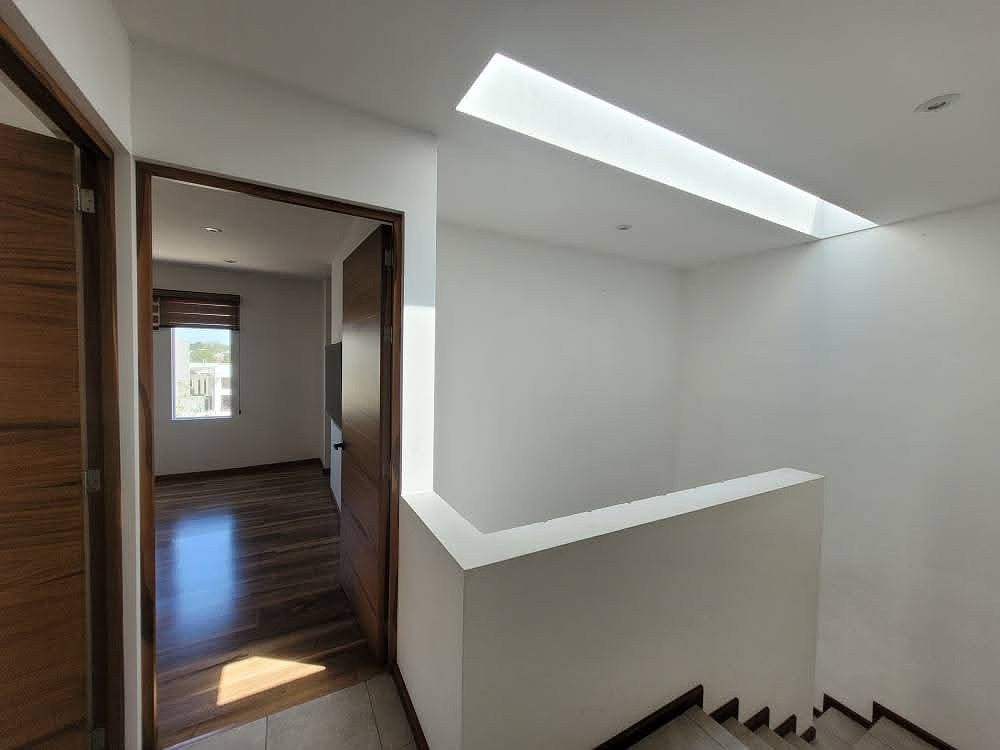 CASA EN VENTA EN EL OLIVAR ALTOZANO, MORELIA