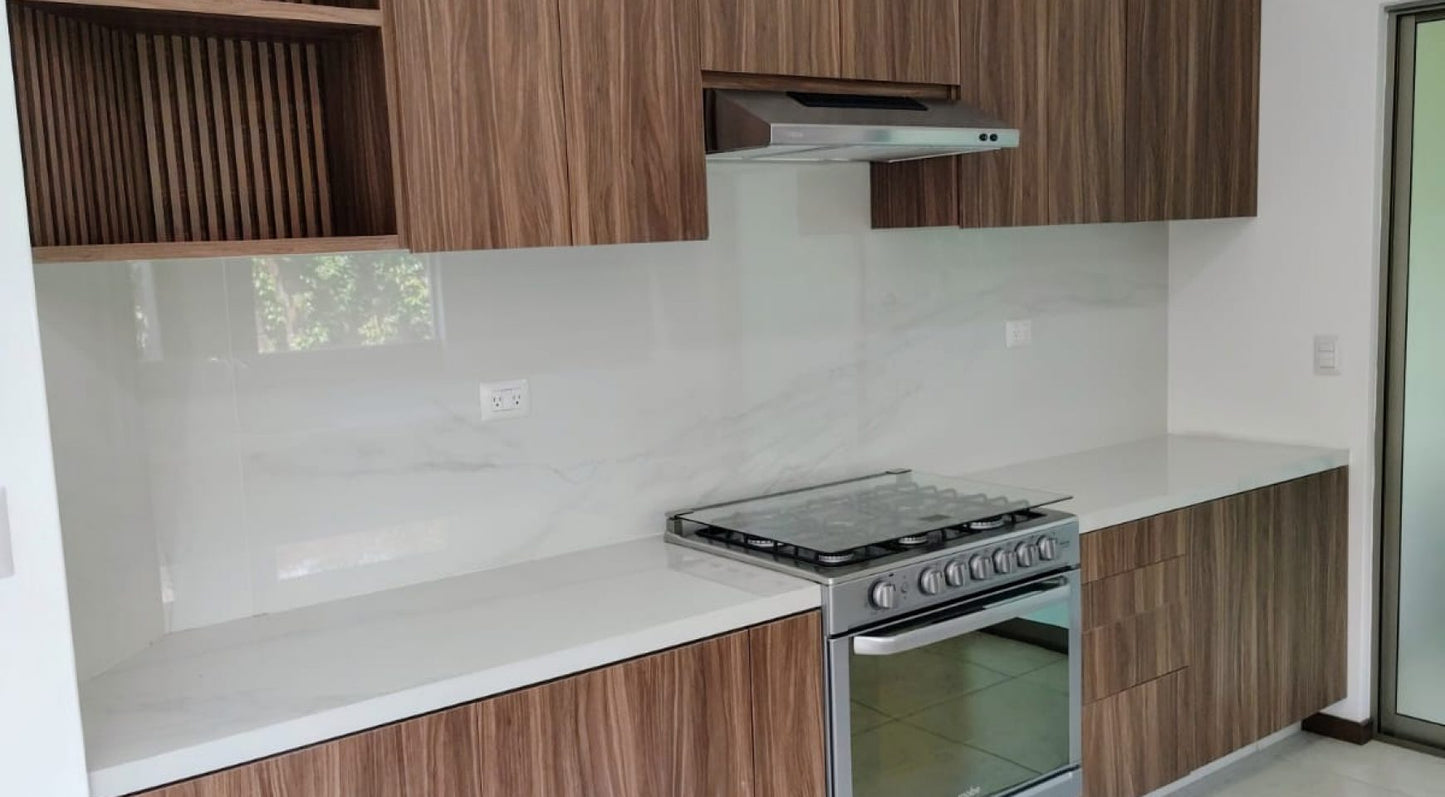 CASA EN VENTA EN LOMALTA TRES MARIAS, MORELIA