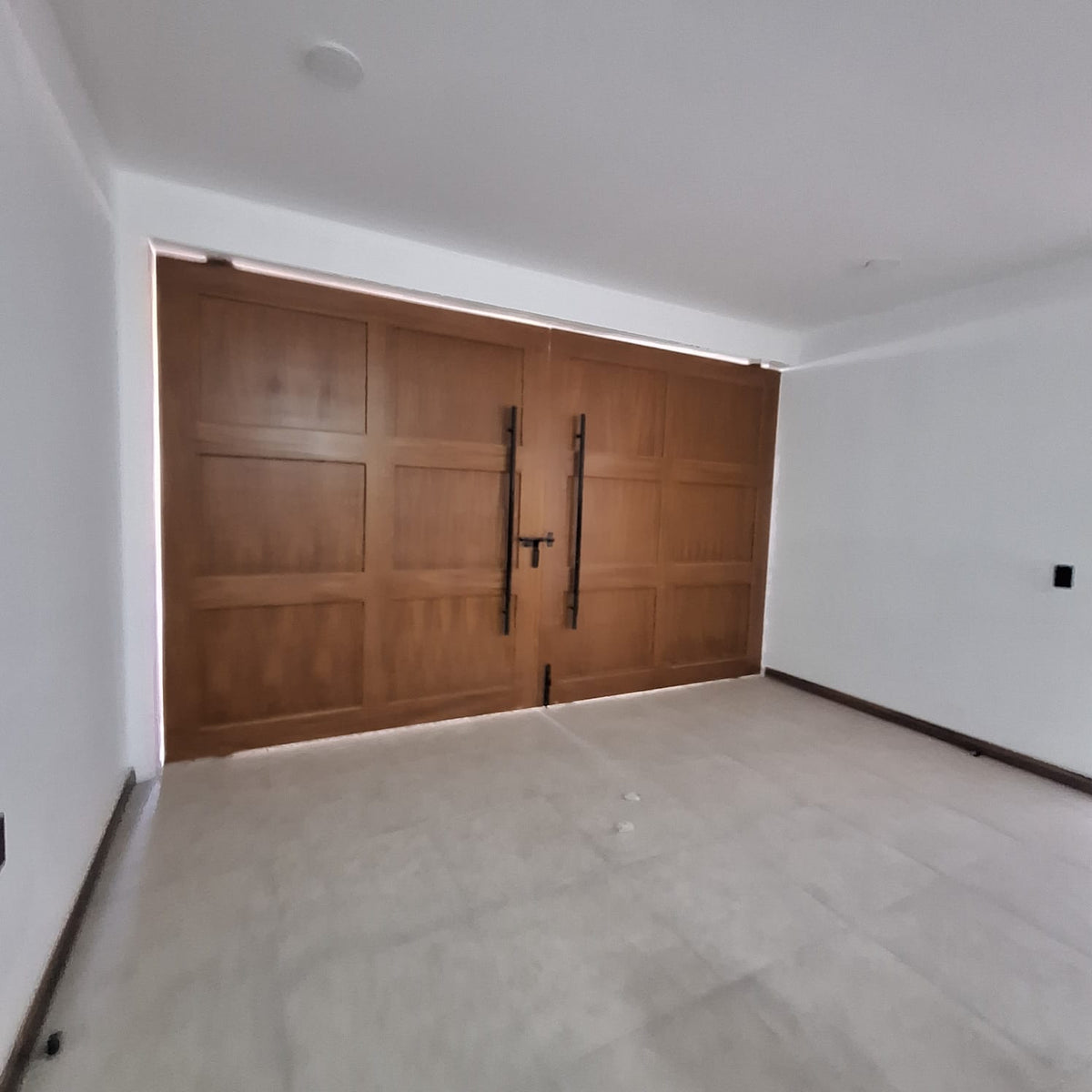 CASA INTELIGENTE EN VENTA EN EL PINAR ALTOZANO, MORELIA