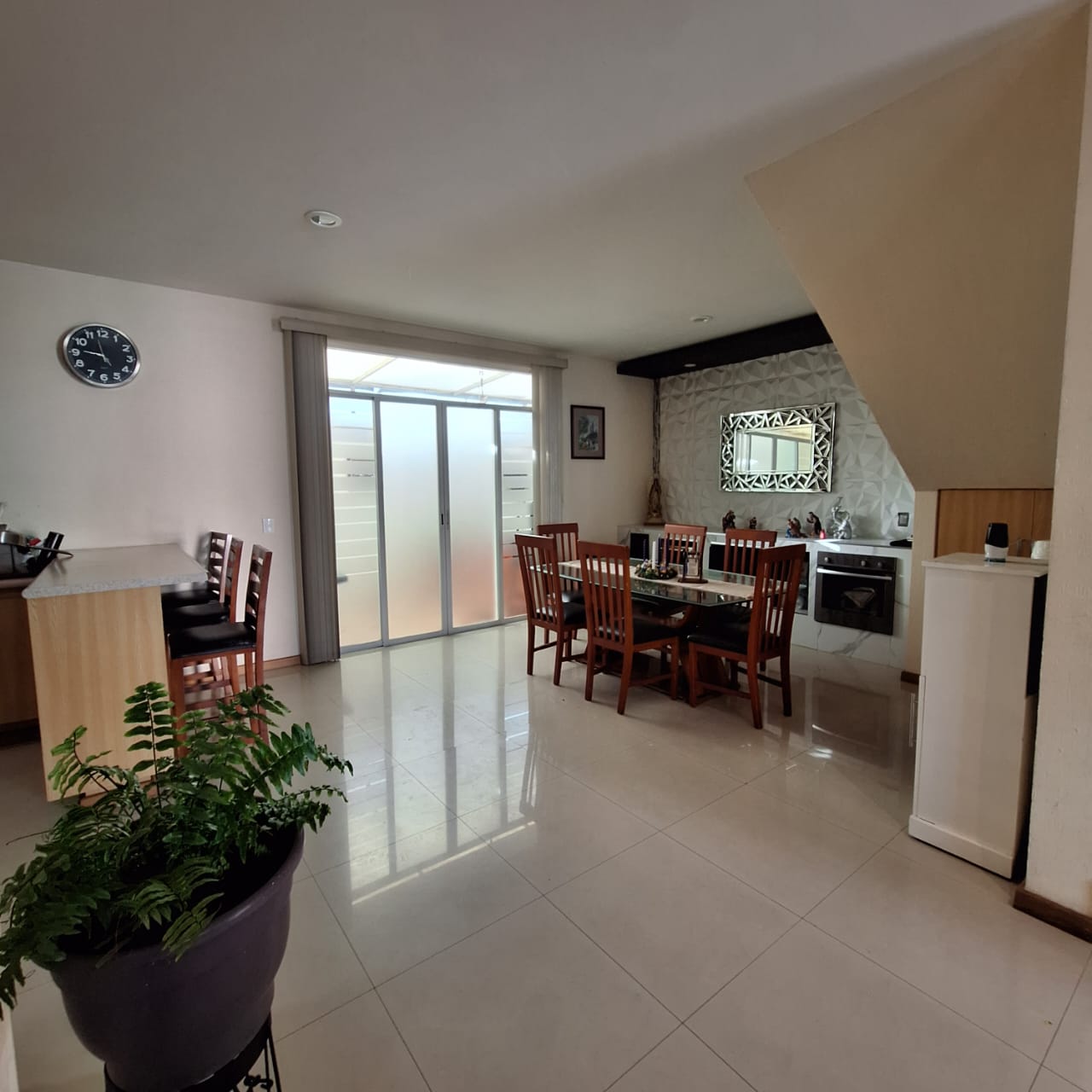 CASA EN VENTA EN FRACC. VENADOS ALTOZANO, MORELIA