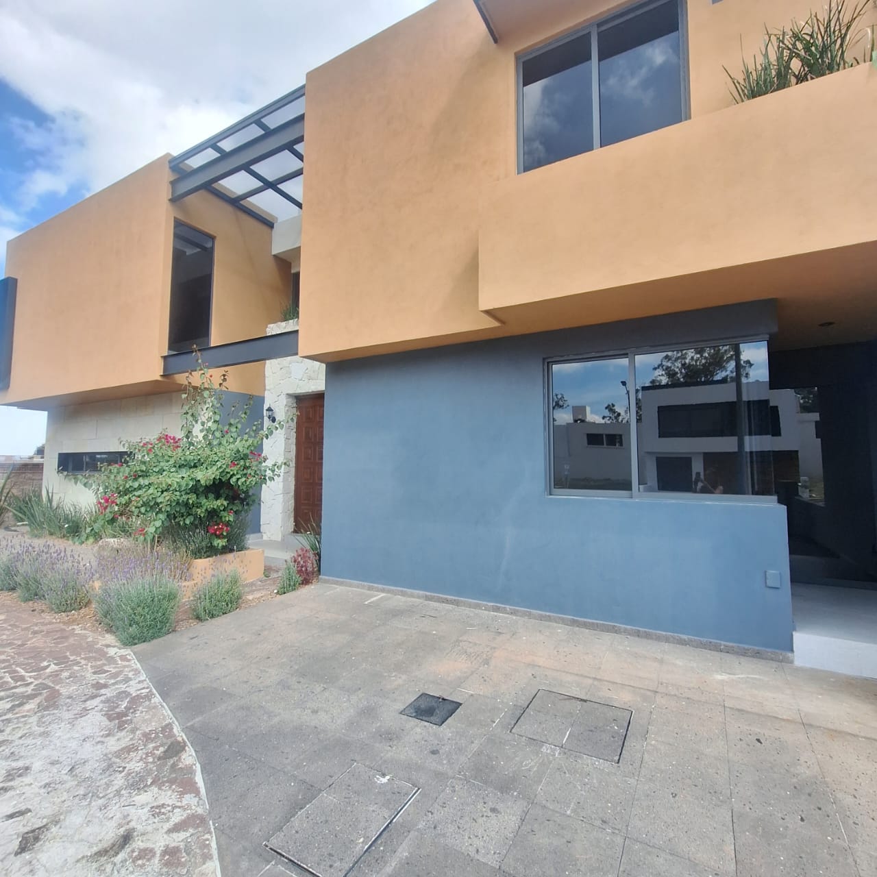 CASA EN VENTA EN PRADERAS ALTOZANO, MORELIA