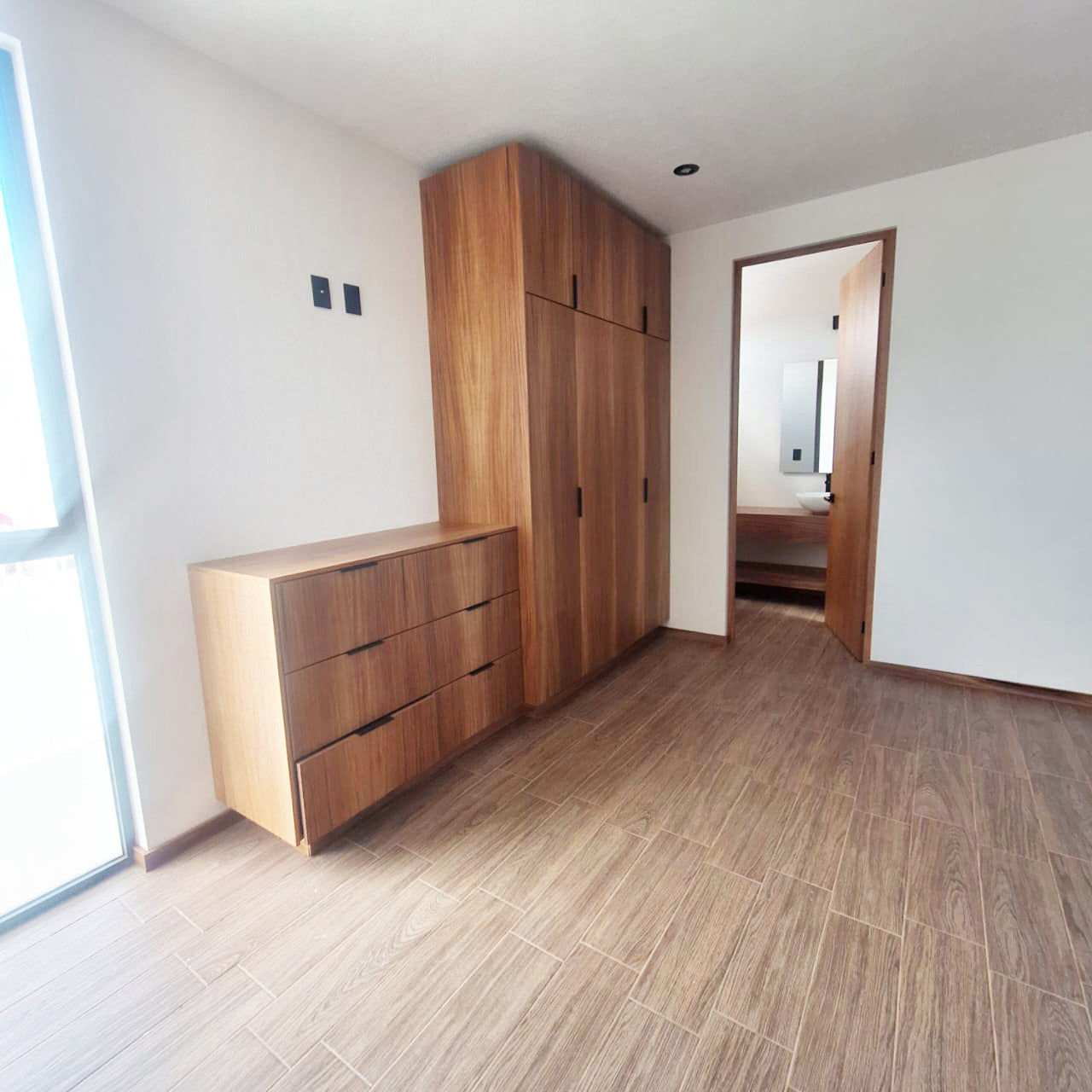CASA EN VENTA EN PRADERAS ALTOZANO, MORELIA