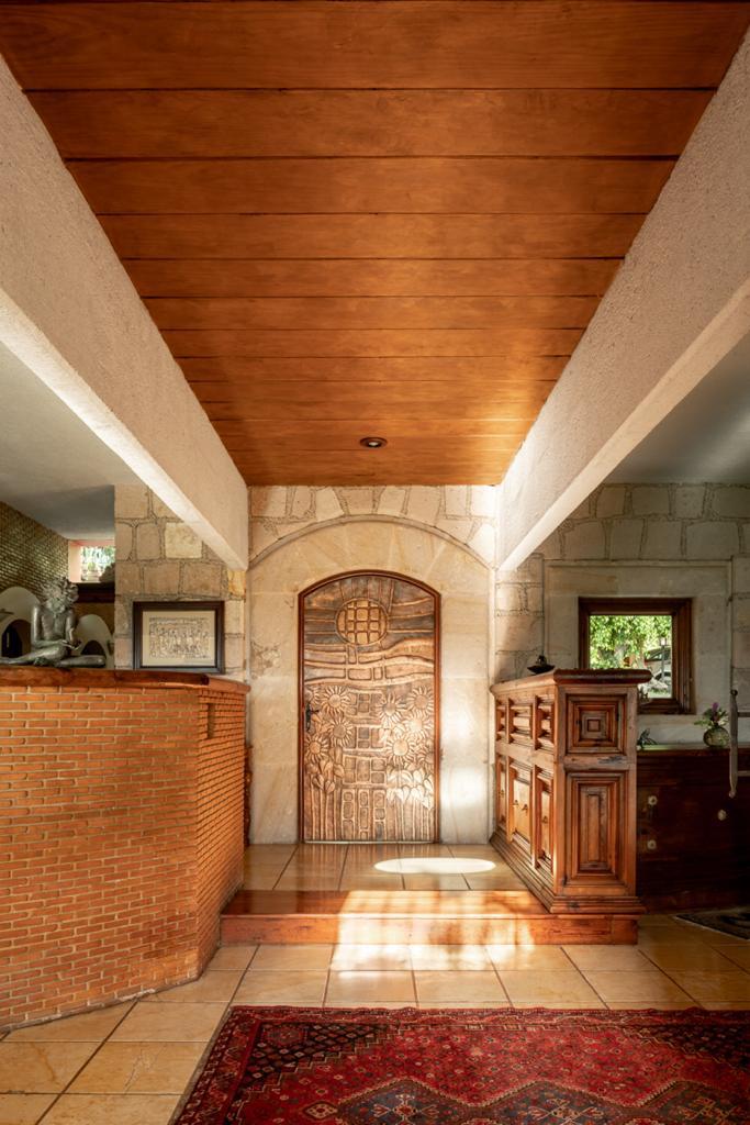CASA RESIDENCIAL EN VENTA EN FRACCIONAMIENTO PRIVADO EN SANTA MARIA DE GUIDO, MORELIA