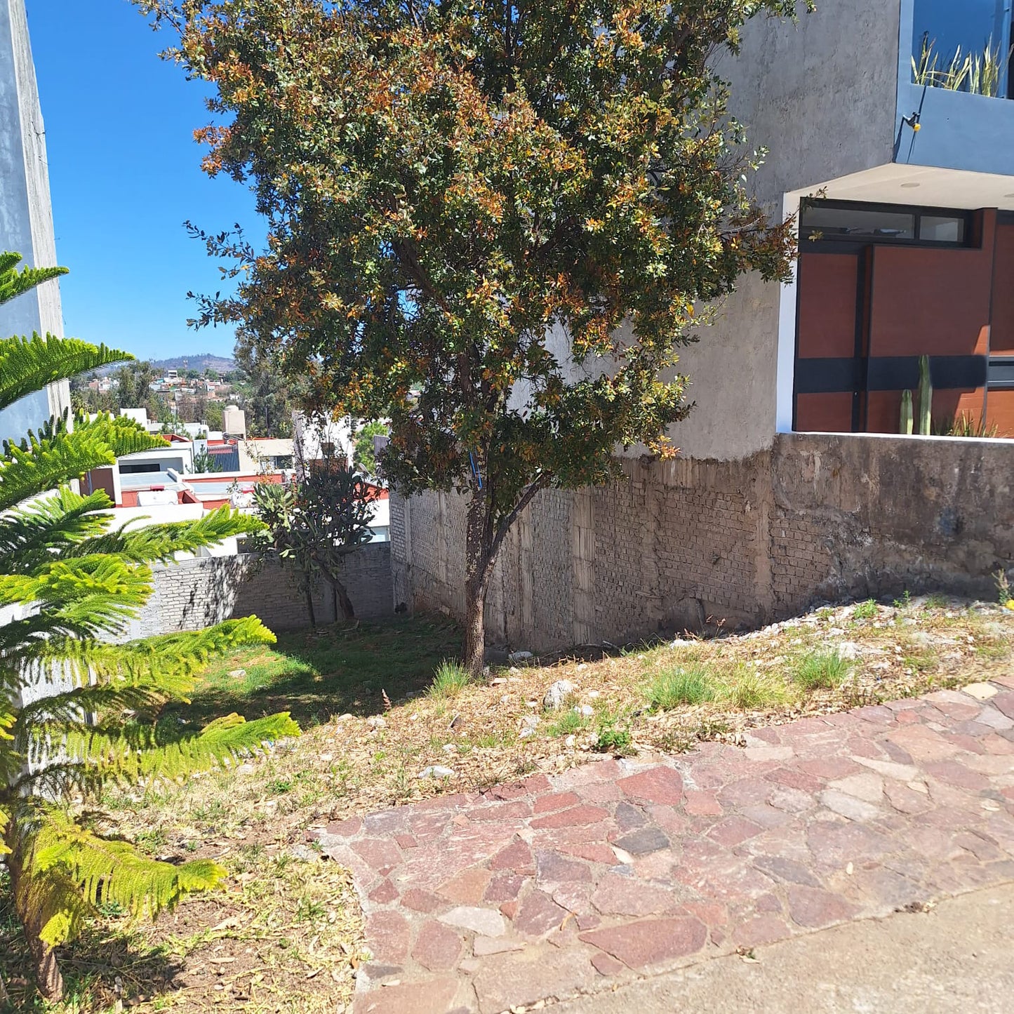 TERRENO EN VENTA EN EL OLIVAR ALTOZANO, MORELIA