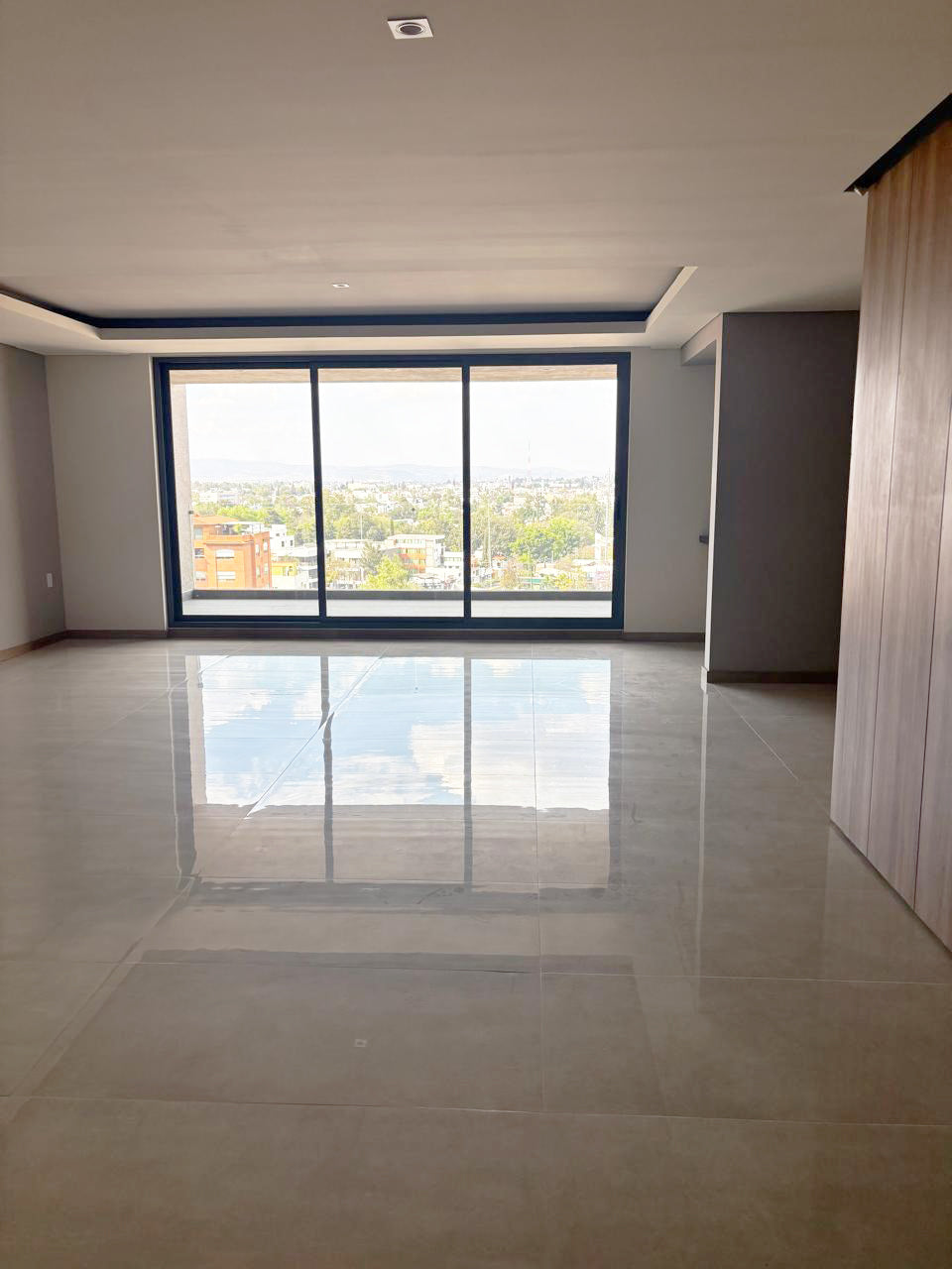 DEPARTAMENTO EN RENTA EN BOSQUES CAMELINAS, MORELIA