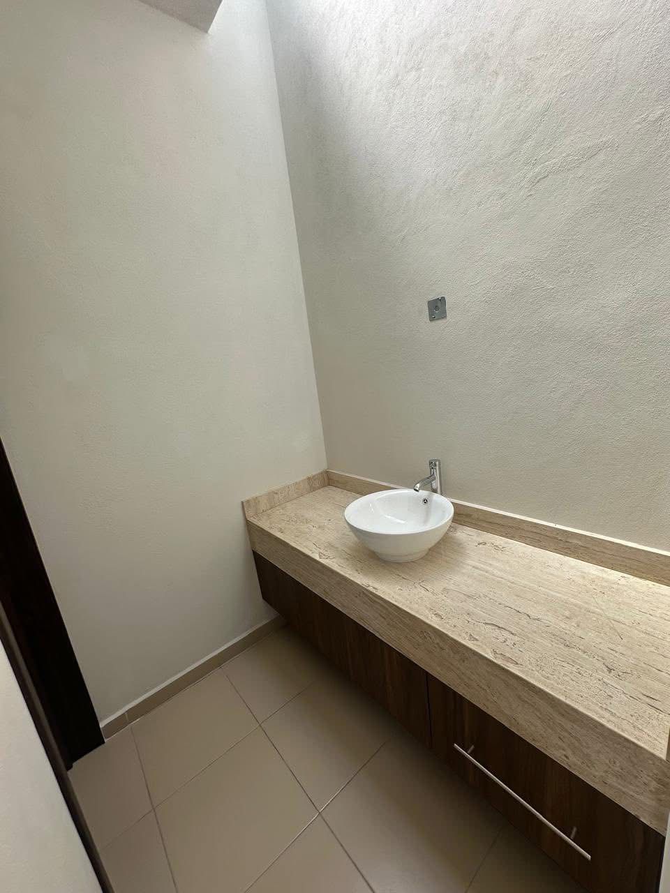 CASA EN VENTA EN LOMALTA TRES MARIAS, MORELIA