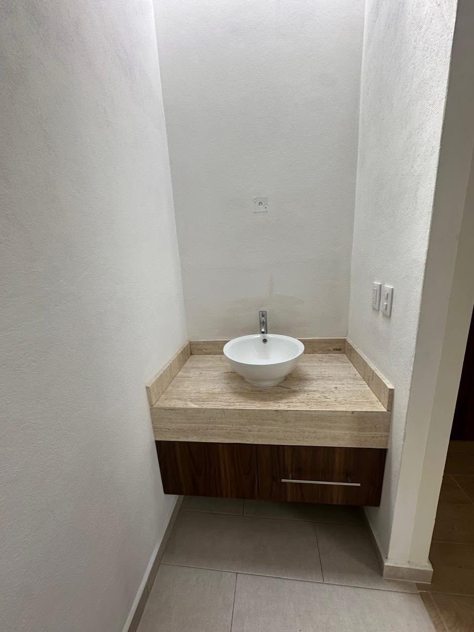 CASA EN VENTA EN LOMALTA TRES MARIAS, MORELIA