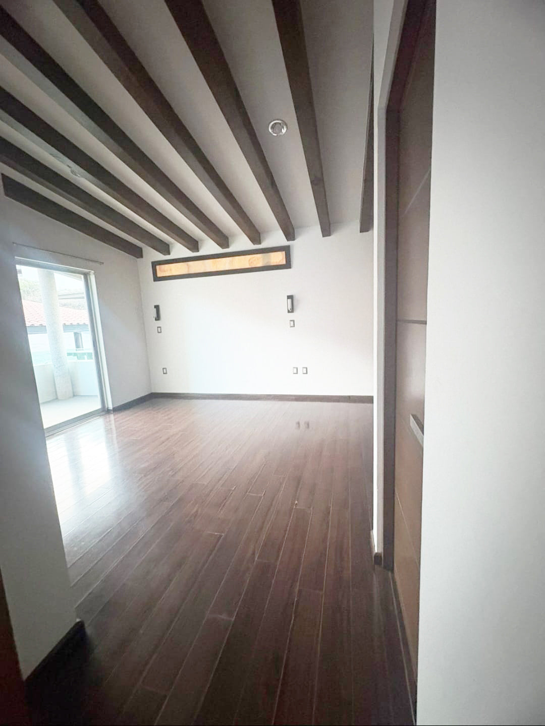 CASA EN RENTA EN CLUB Y DENTRO DEL CAMPO DE GOLF ALTOZANO, MORELIA