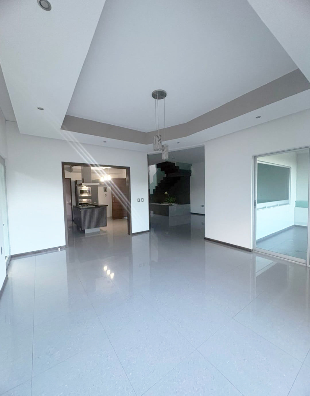 CASA EN RENTA EN CLUB Y DENTRO DEL CAMPO DE GOLF ALTOZANO, MORELIA