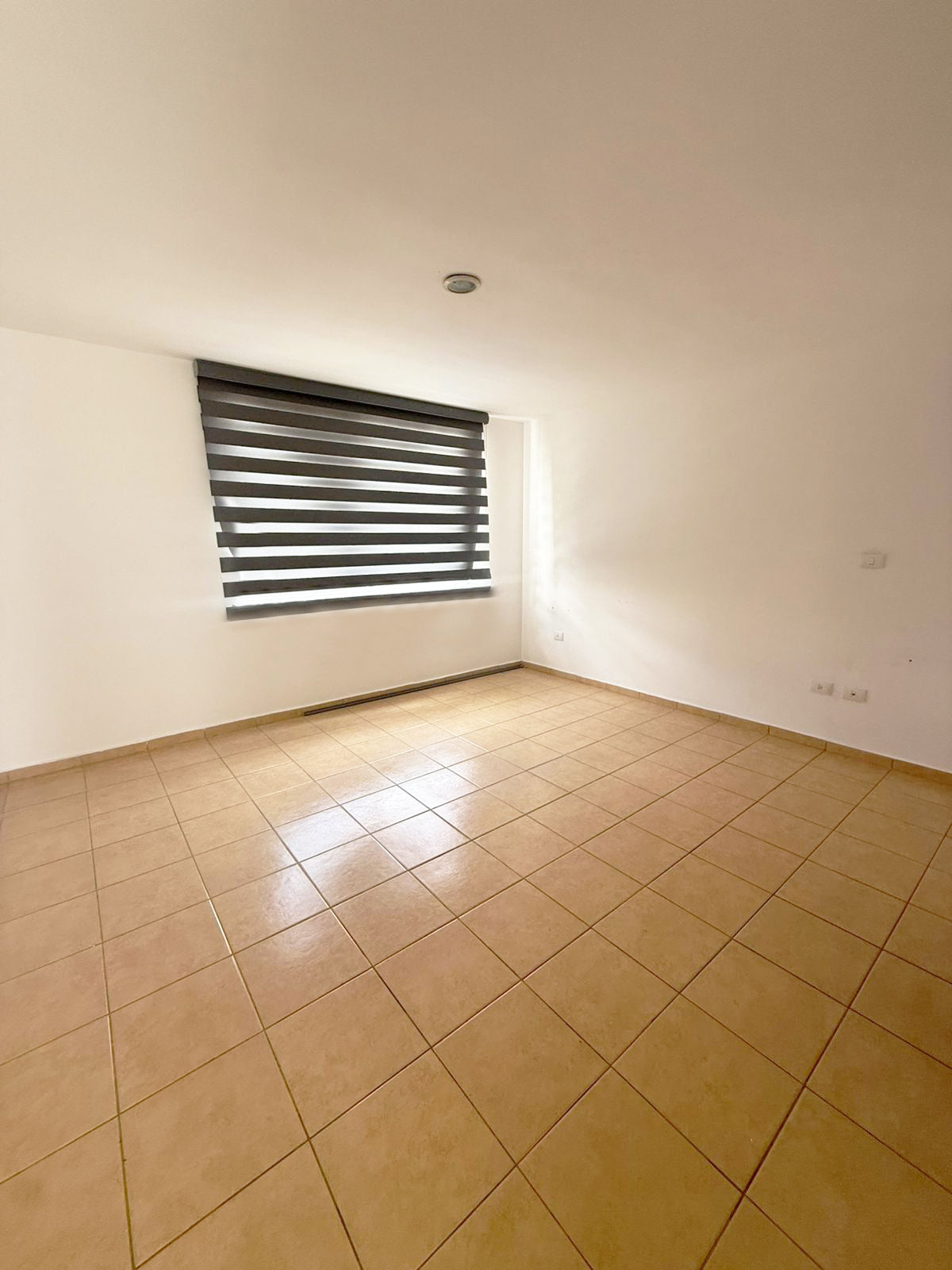 CASA EN RENTA EN ALTOZANO PUNTA UNO, MORELIA