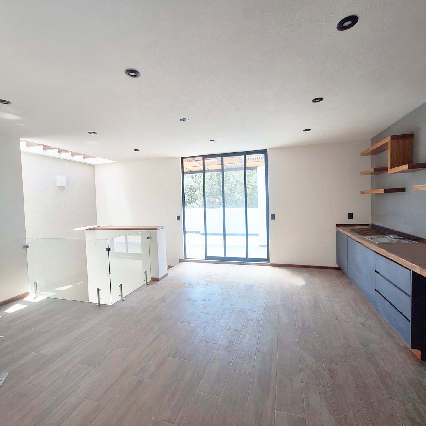 CASA EN VENTA EN RINCON DE LA MONTAÑA, MORELIA