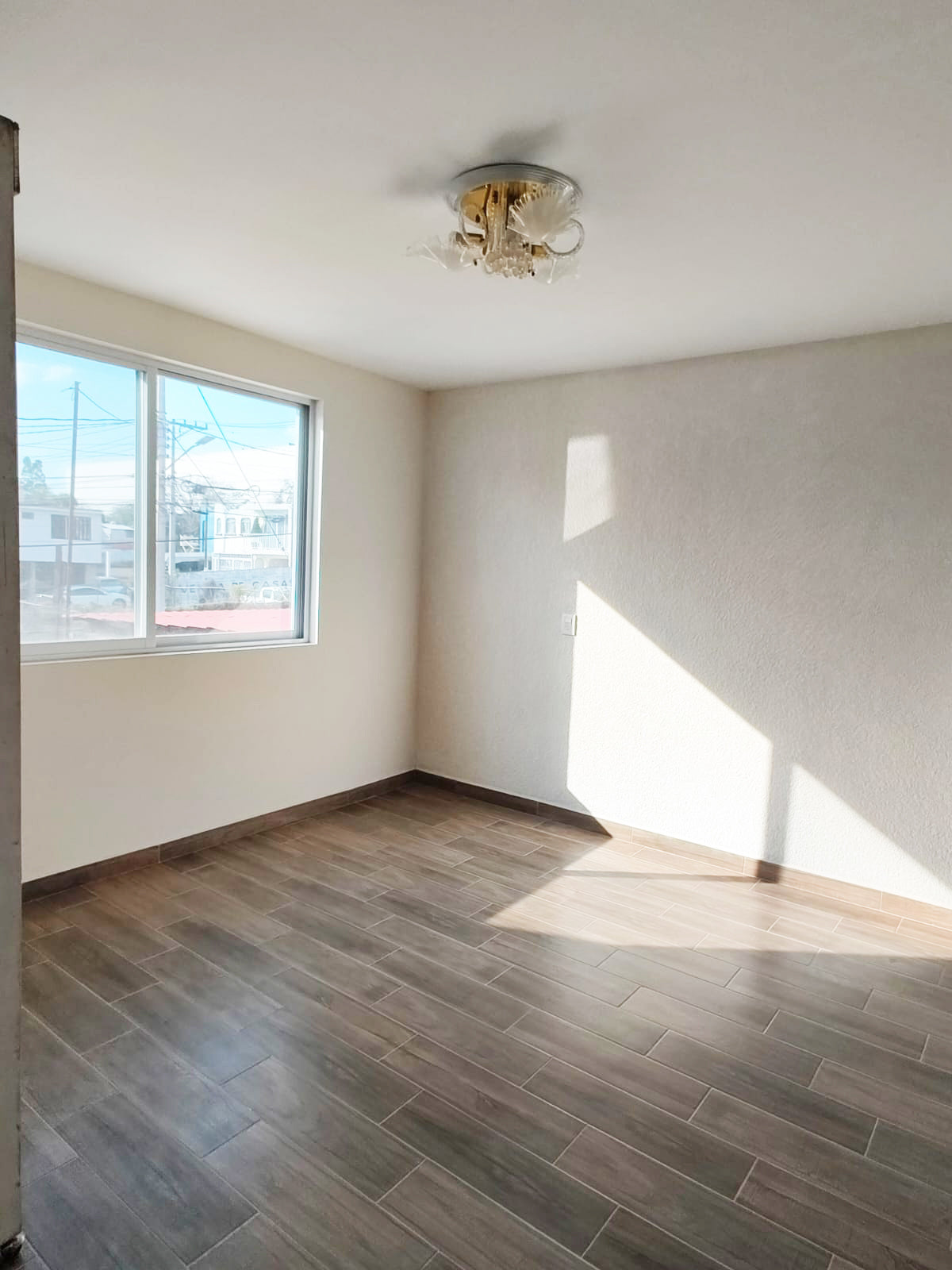 CASA EN VENTA ATRAS DEL COSTCO, MORELIA