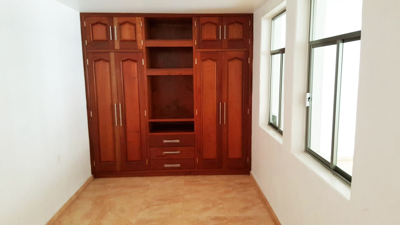 CASA EN VENTA EN PRADOS DEL CAMPESTRE, MORELIA