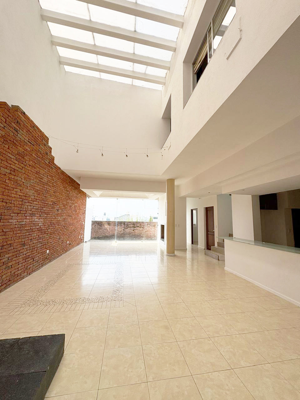 CASA EN RENTA EN ALTOZANO, MORELIA