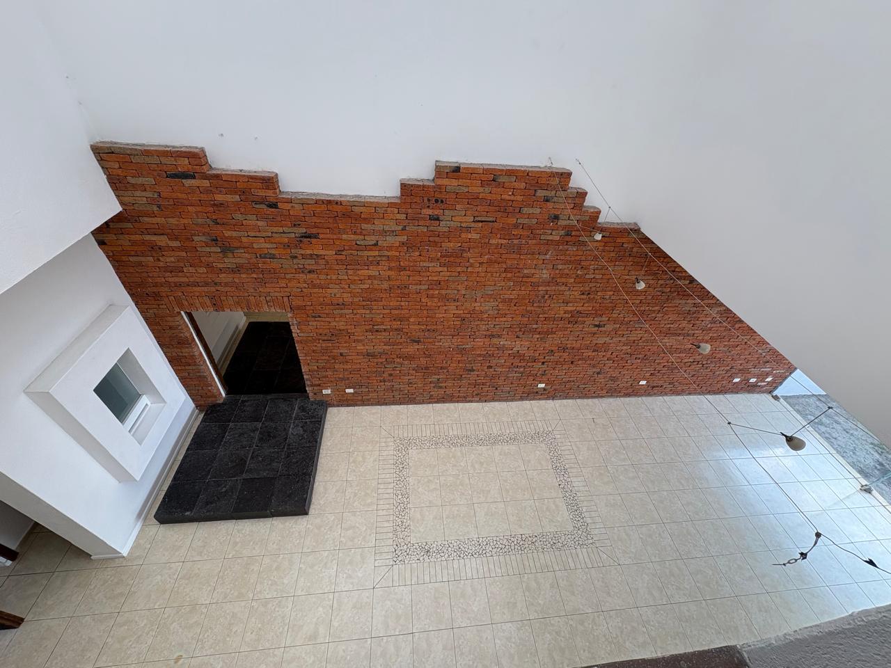 CASA EN RENTA EN ALTOZANO, MORELIA