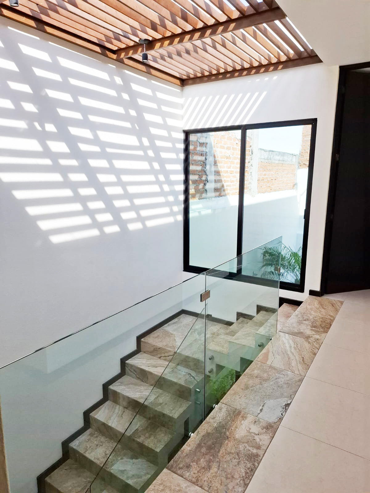 CASA EN RENTA EN AGUILAS ALTOZANO, MORELIA