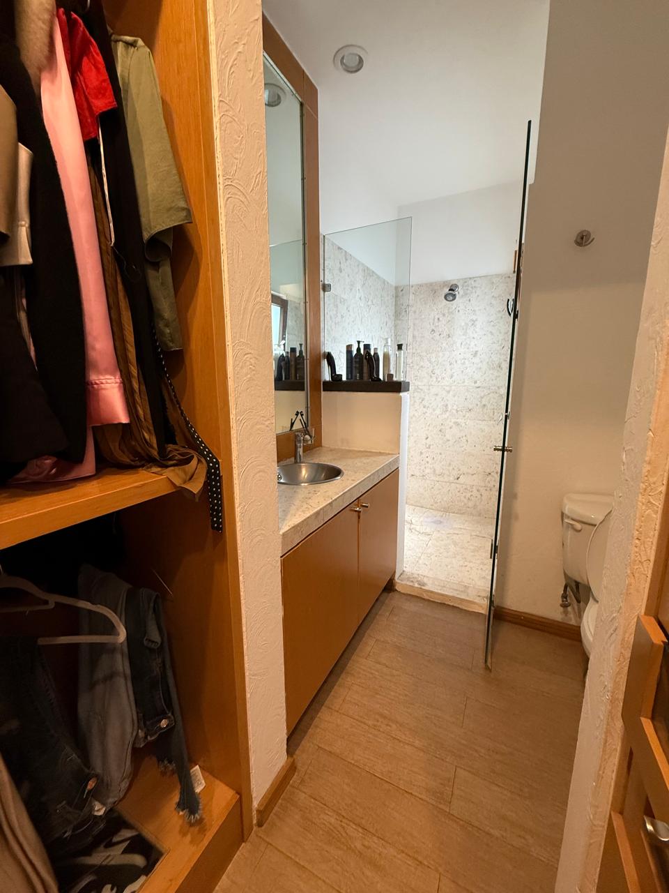 CASA RESIDENCIAL EN VENTA EN VILLA LOMAS DEL PARAISO, MORELIA