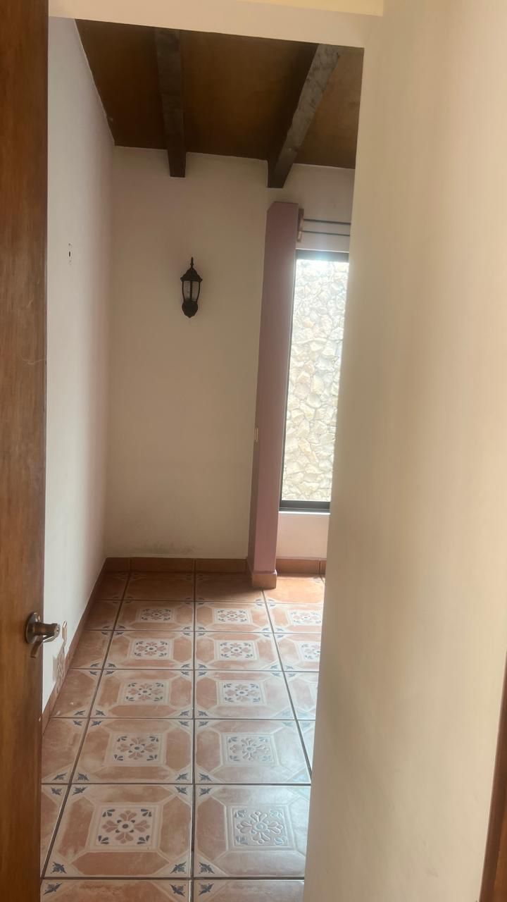 CASA EN VENTA EN FELIX IRETA, MORELIA