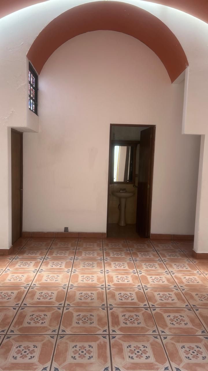 CASA EN VENTA EN FELIX IRETA, MORELIA