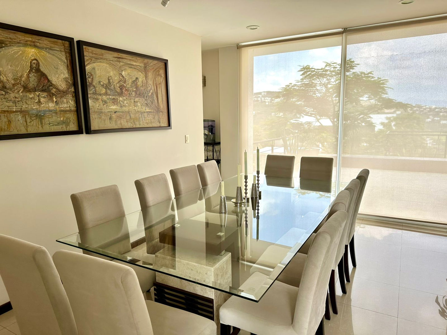 CASA RESIDENCIAL EN VENTA EN TRES MARIAS, MORELIA