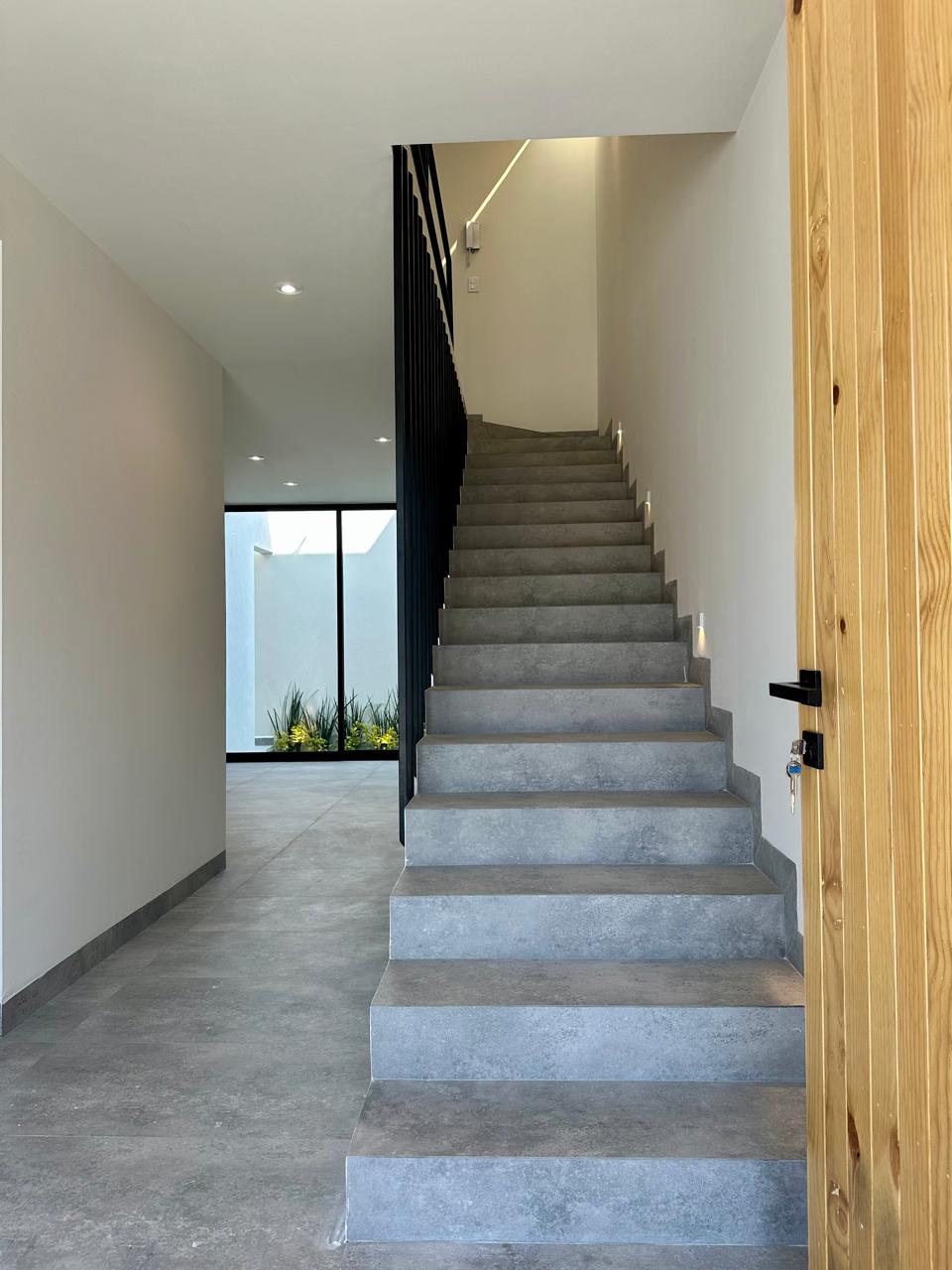 CASA EN VENTA EN CAÑADAS DEL BOSQUE TRES MARIAS, MORELIA