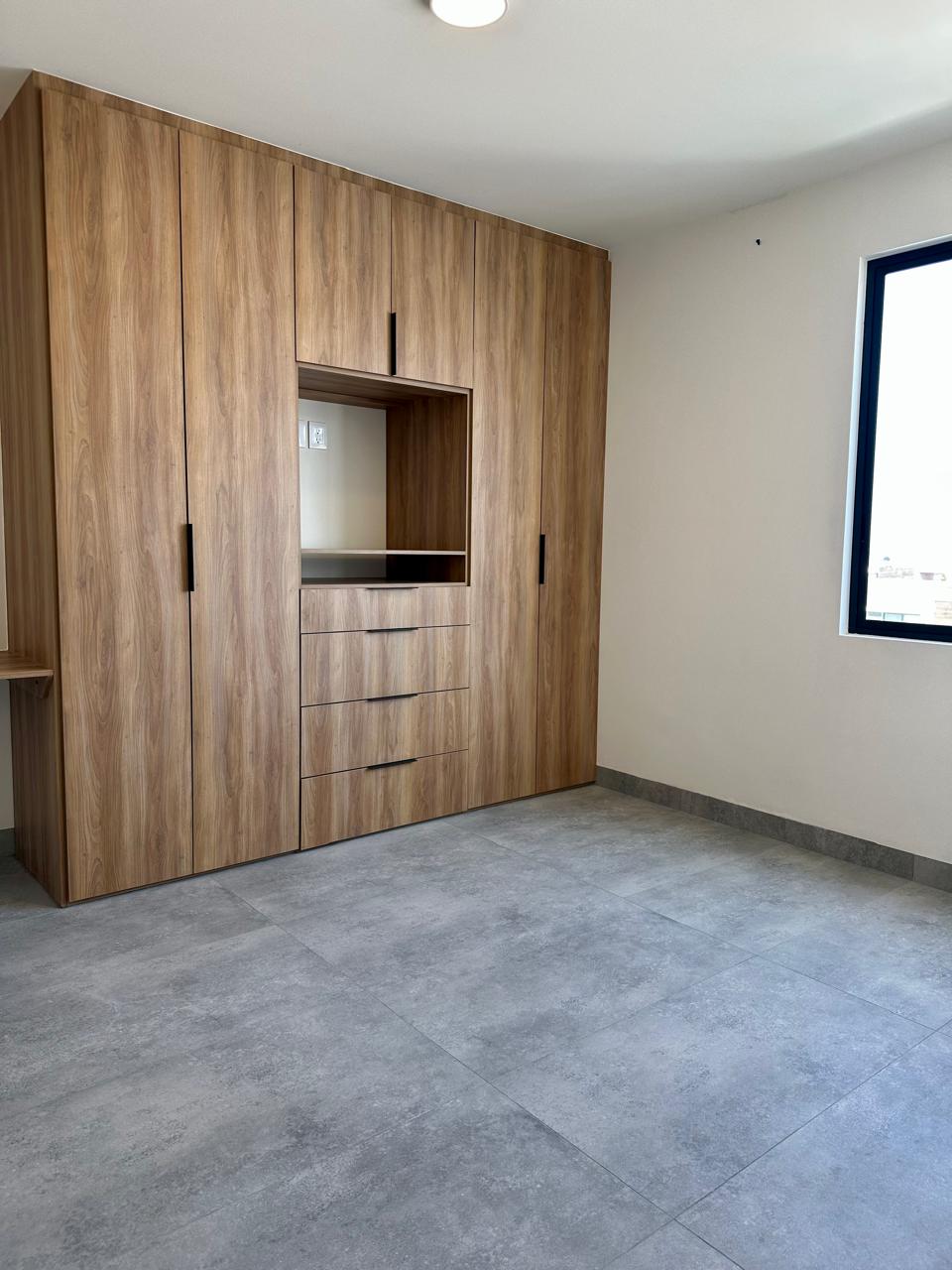 CASA EN VENTA EN CAÑADAS DEL BOSQUE TRES MARIAS, MORELIA