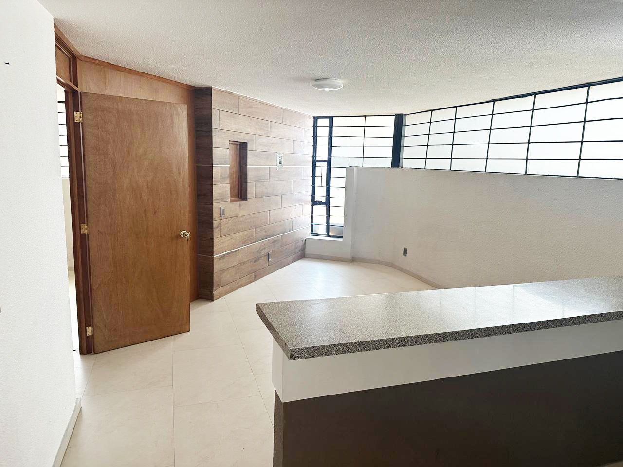 CASA EN VENTA EN FELIX IRETA, MORELIA