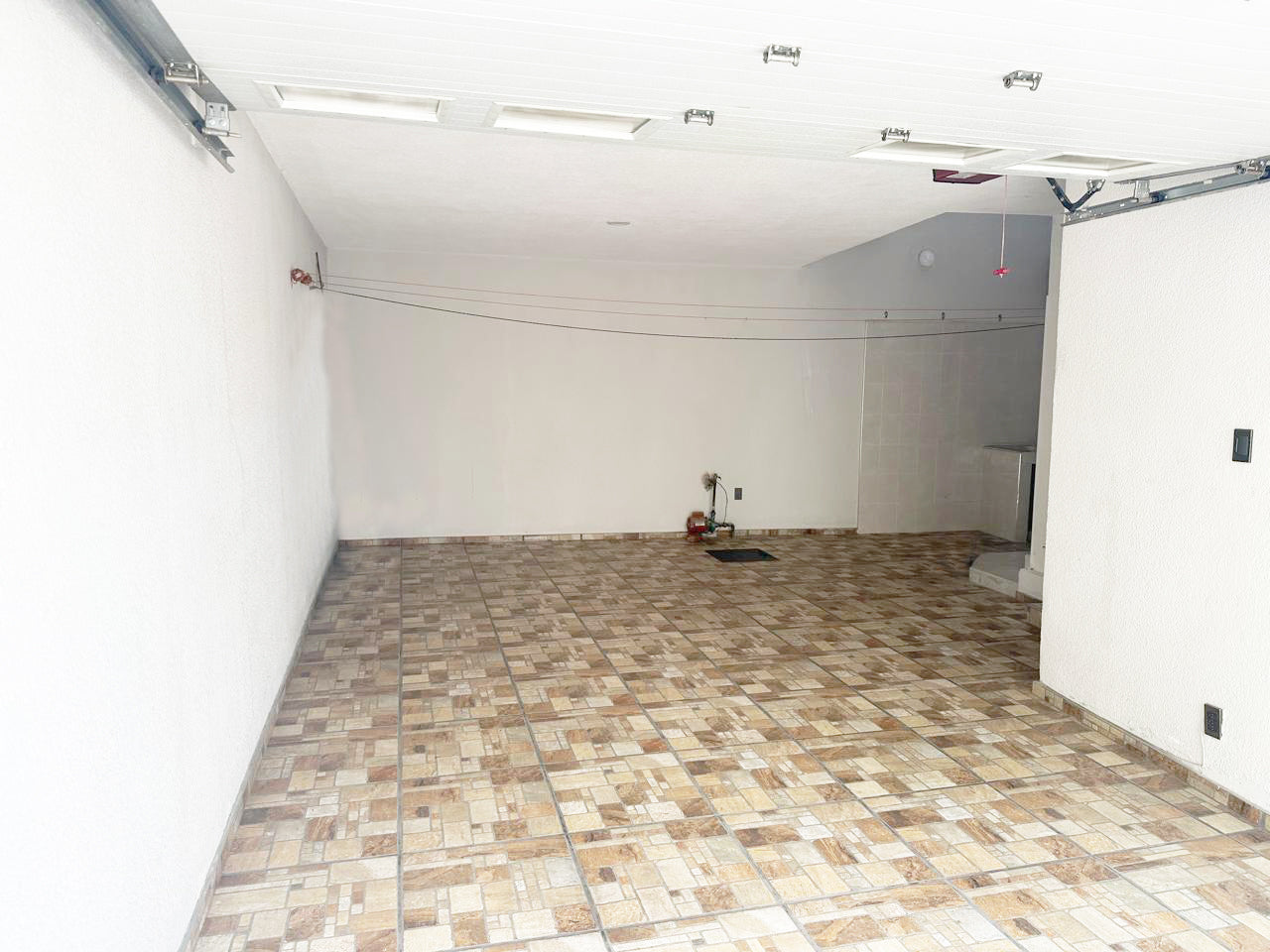 CASA EN VENTA EN FELIX IRETA, MORELIA
