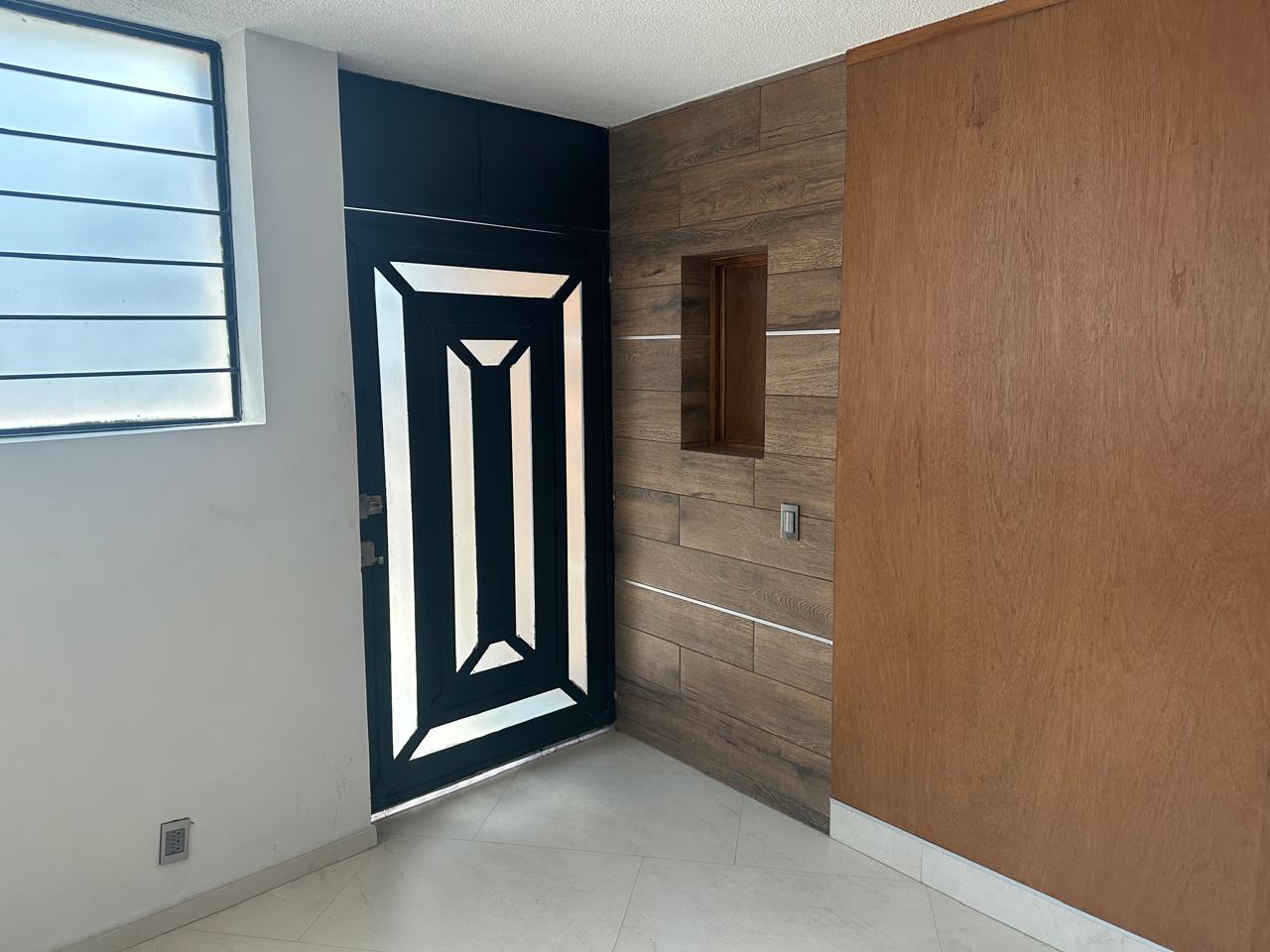 CASA EN VENTA EN FELIX IRETA, MORELIA