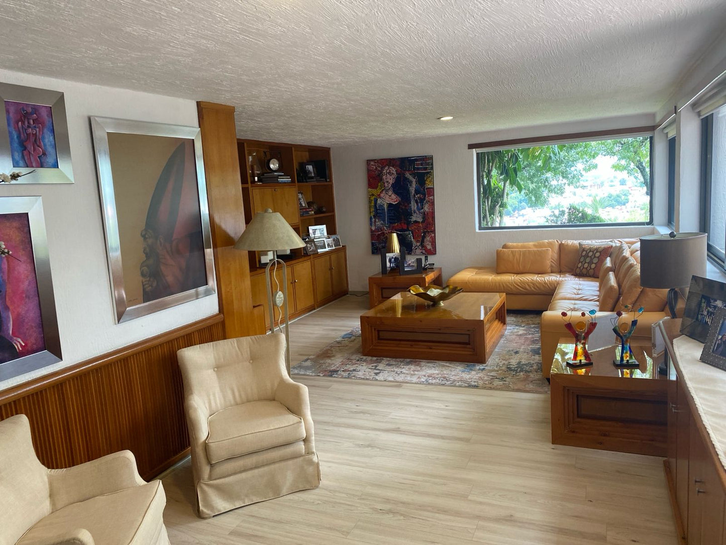 CASA RESIDENCIAL DE LUJO EN VENTA EN ALBERTO OVIEDO MOTA, MORELIA
