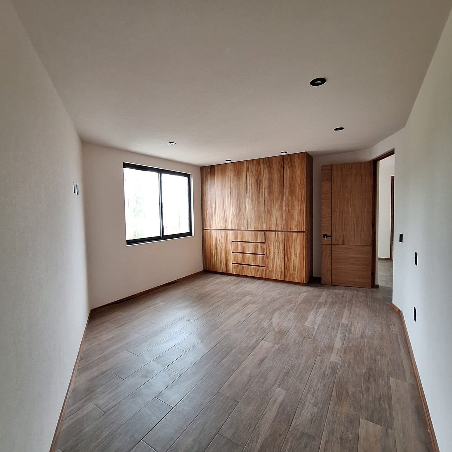 CASA EN VENTA EN FRACC. VENADOS ALTOZANO, MORELIA