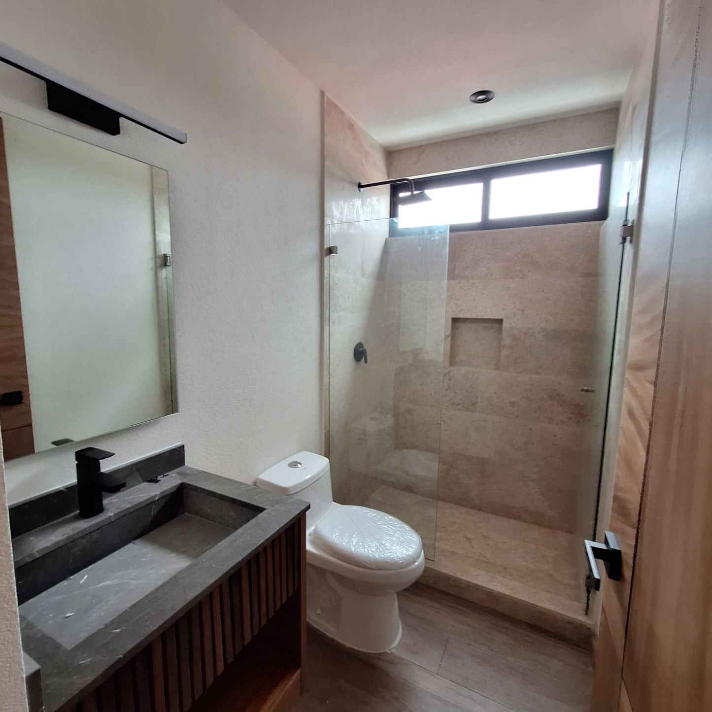 CASA EN VENTA EN FRACC. VENADOS ALTOZANO, MORELIA
