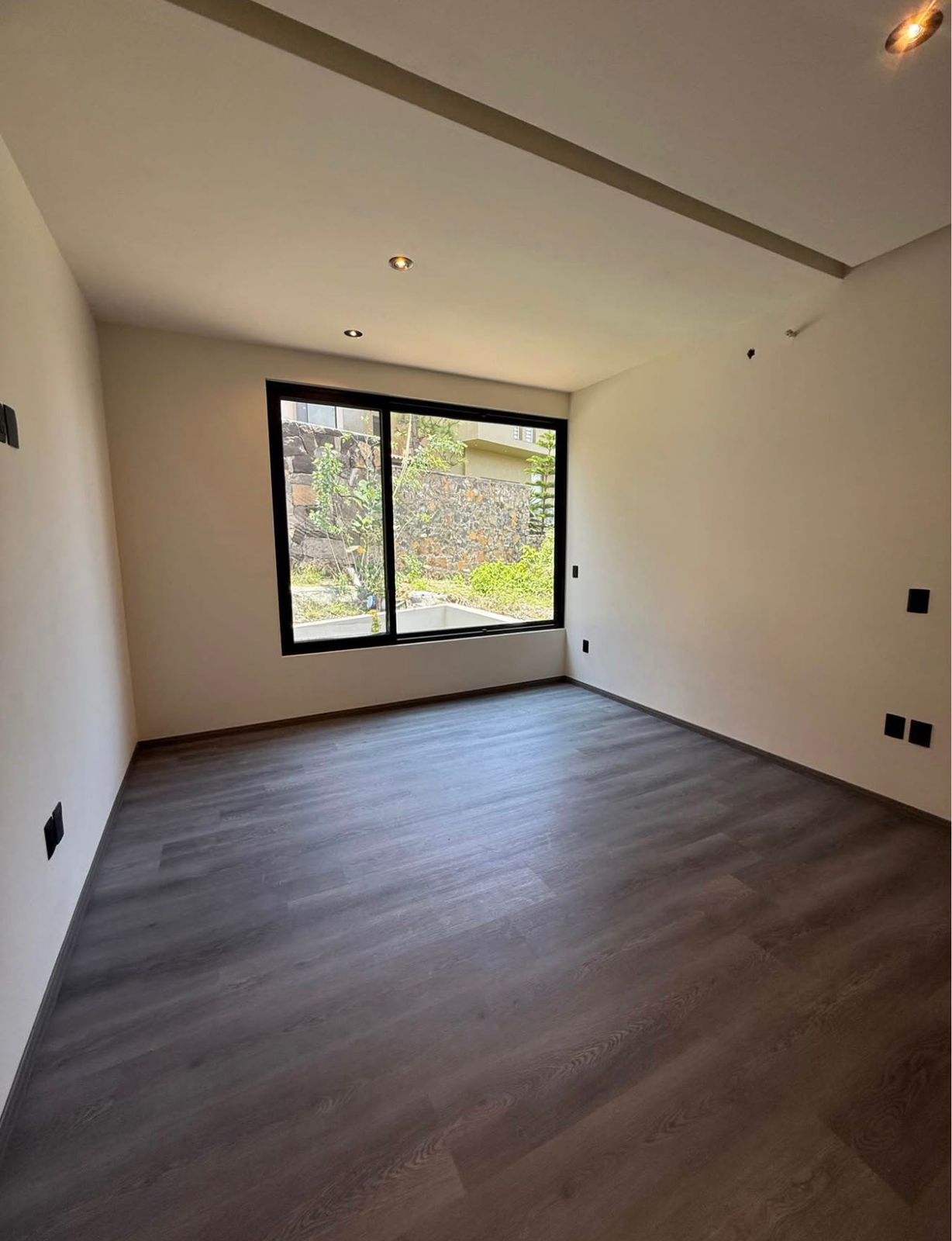 CASA EN VENTA/RENTA EN CLUB Y DENTRO DEL CAMPO DE GOLF ALTOZANO, MORELIA