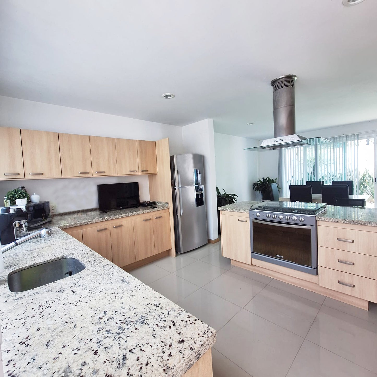 CASA EN VENTA EN PUNTA ALBA, MORELIA